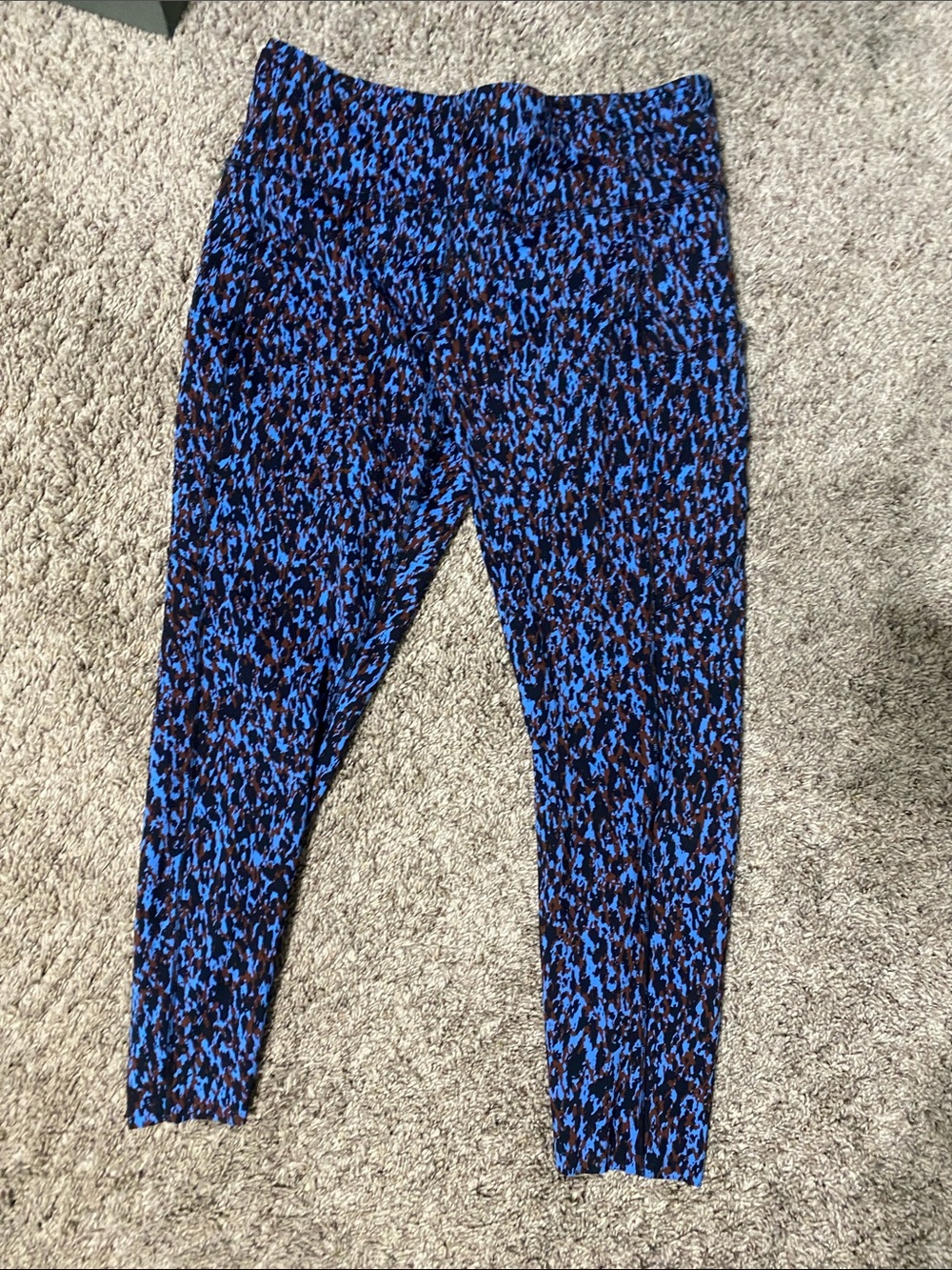 lululemon athletica Blue and Black Abstract Print Leggings